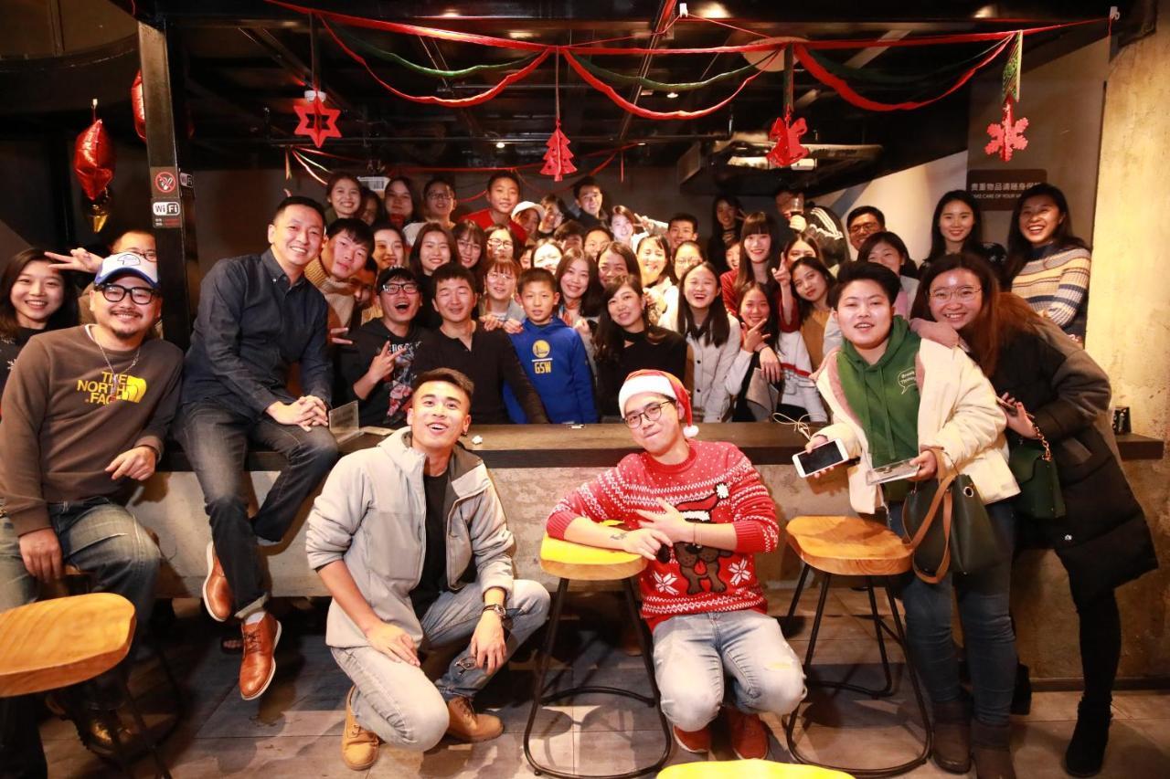 Chengdu Desti Youth Park Hostel Chunxi Road ภายนอก รูปภาพ